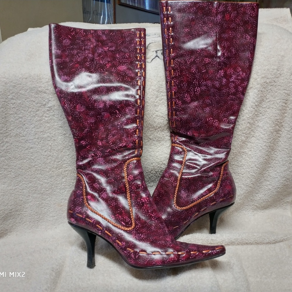 Nine West, Cranberry with pink/copper boots